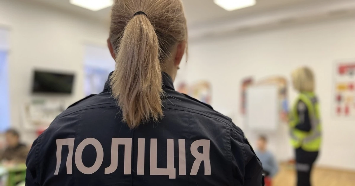 Місце інциденту на вулиці Космонавтів, 77 в Одесі, де невідомий відкрив вогонь по співробітниках РТЦК та СП